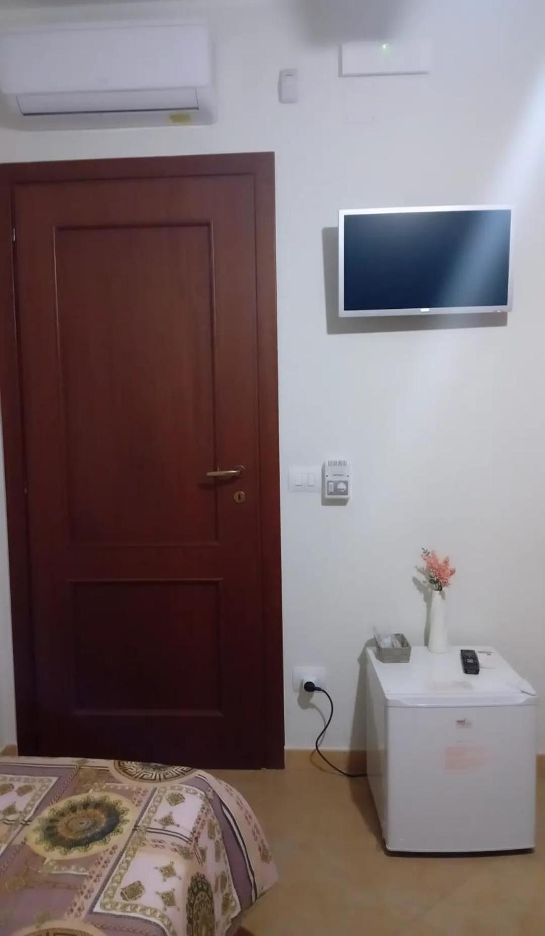 Villa Levante Barletta Bagian luar foto